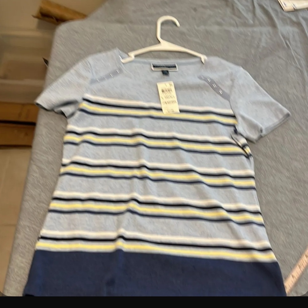 NWT XS Karen Scott soft t shirt blue 978